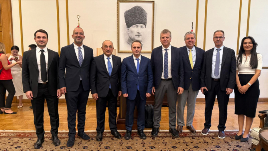 Sağlık Bakanlığı ve Tıbbi Cihaz Sektörü Temsilcileri Çin Halk Cumhuriyeti’ni Ziyaret Etti